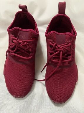 Adidas Women's NMD R1 Triple Maroon Burgundy Bordeaux Wine Red Shoes